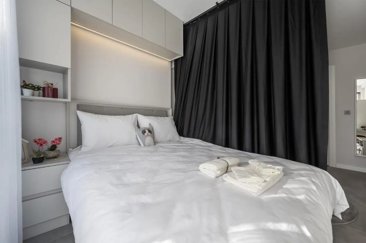 Studio Flat Near Sogutlucesme Marmaray Station Apartment Istanbul Turkey